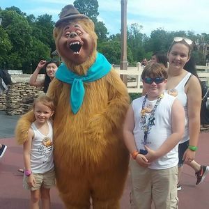 Meet your Posher, Lisa